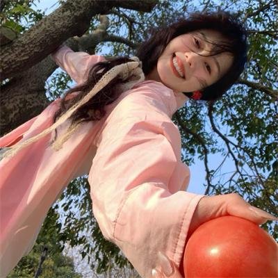 她的恶作剧之吻